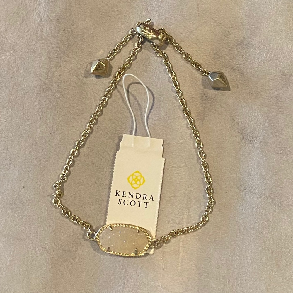 NWT Kendra Scott Elaina Bracelet in Gold